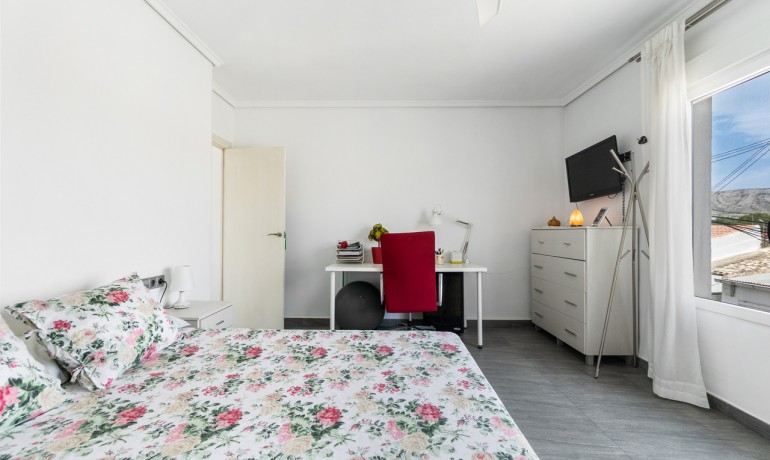 Herverkoop - Appartement / flat -
Monovar