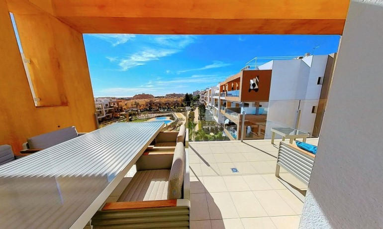 Sale - Apartment / flat -
Orihuela Costa - Los Dolses