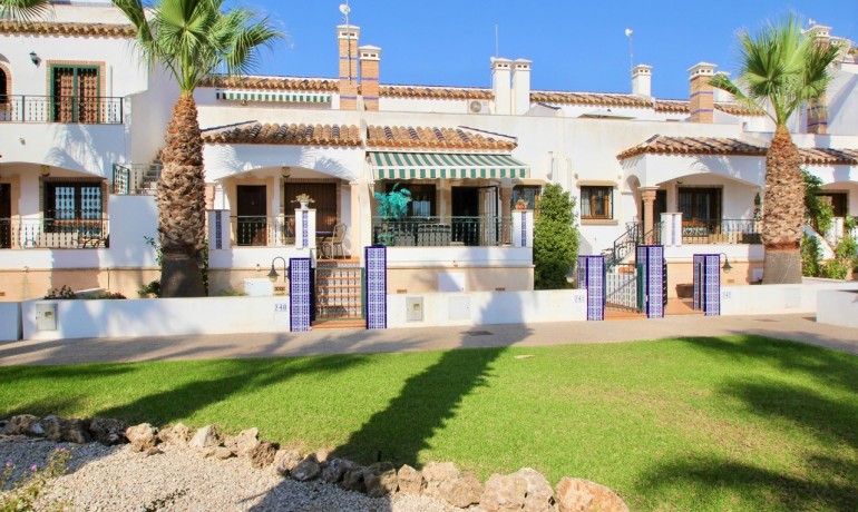 Adosado - Venta - Villamartin -
                Villamartin