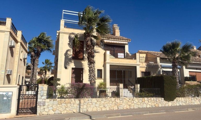 Apartamento / piso - Venta - Algorfa -
                La Finca Golf Resort