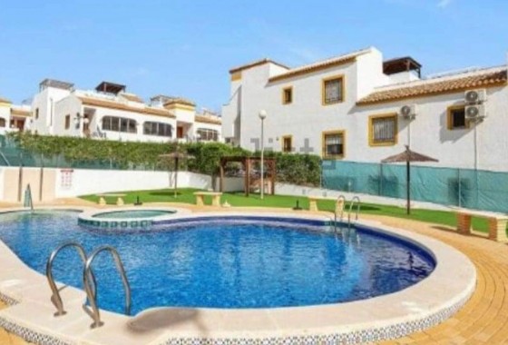 Apartamento / piso - Venta - Orihuela - Entre Naranjos Vistabella Golf