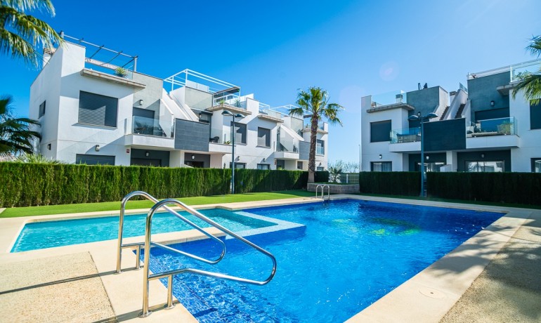 Apartamento / piso - Venta - Pilar de la Horadada -
                La Torre de la Horadada