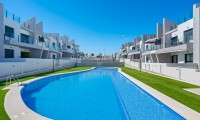 Apartamento / piso - Venta -
            San Miguel de Salinas - CBW-88648