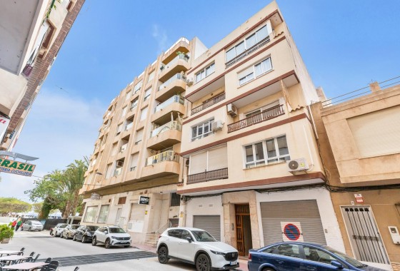 Apartamento / piso - Venta - Torrevieja - Centro - Muelle Pesquero