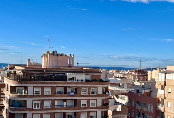 Apartamento / piso - Venta - Torrevieja Centro - Torrevieja