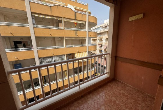 Apartamento / piso - Venta - Torrevieja - Estacion de autobuses