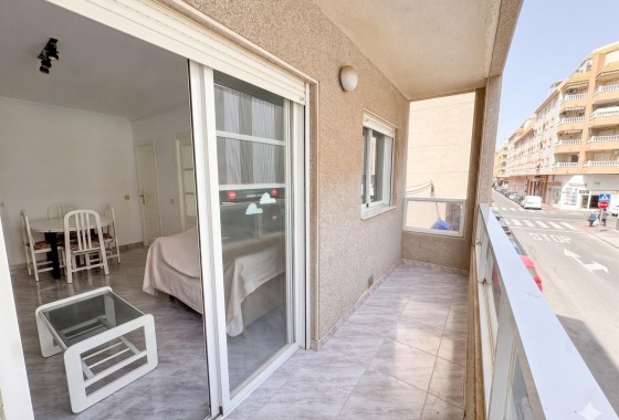 Apartamento / piso - Venta - Torrevieja - Estacion de autobuses
