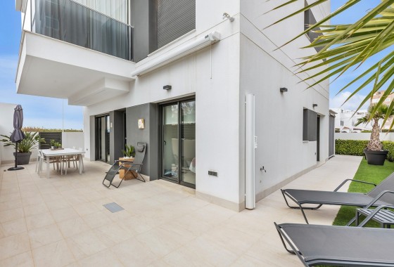 Apartamento / piso - Venta - Torrevieja - Torrelamata - La Mata