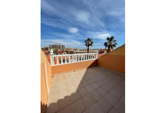 Apartamento / piso - Venta -  - 