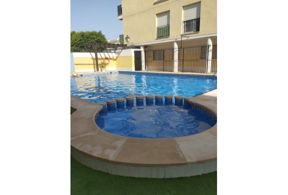 Apartment / Flat - Sale - Alicante* - Formentera de Segura*