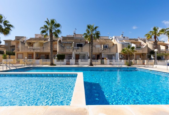 Apartment / Flat - Sale - Guardamar del Segura* - Urbanizaciones