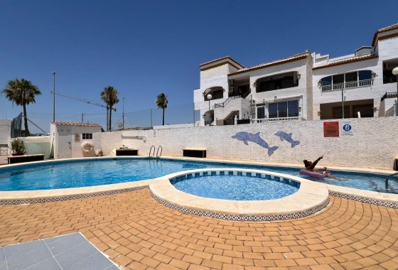 Apartment / Flat - Sale - Orihuela Costa - Entre Naranjos - Vistabella Golf