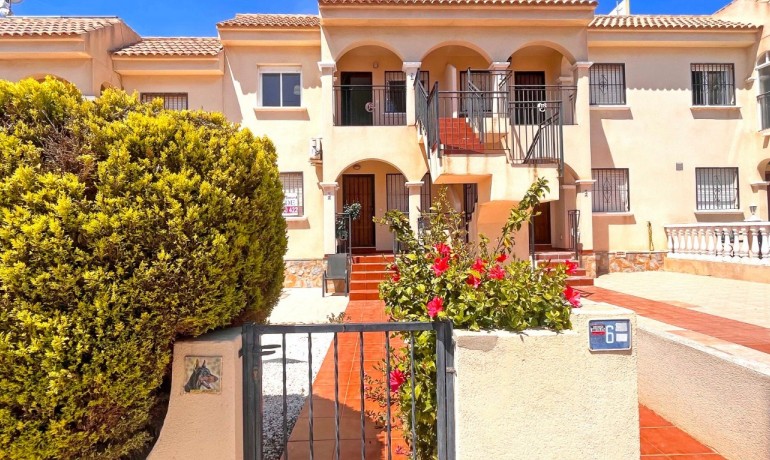 Apartment / flat - Sale - Orihuela Costa -
                Playa Flamenca