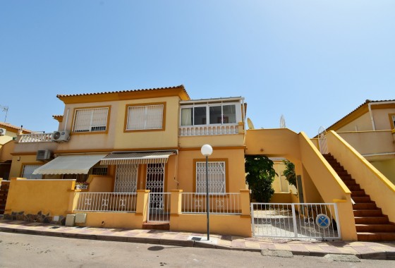 Apartment / Flat - Sale - Orihuela Costa - Playa Flamenca