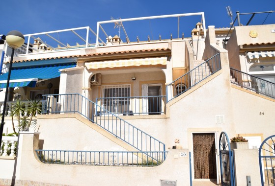 Apartment / Flat - Sale - Orihuela Costa - Villamartín