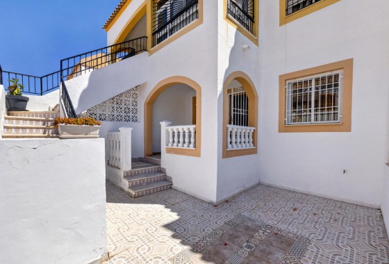 Apartment / Flat - Sale - Torrevieja - Altos del Limonar
