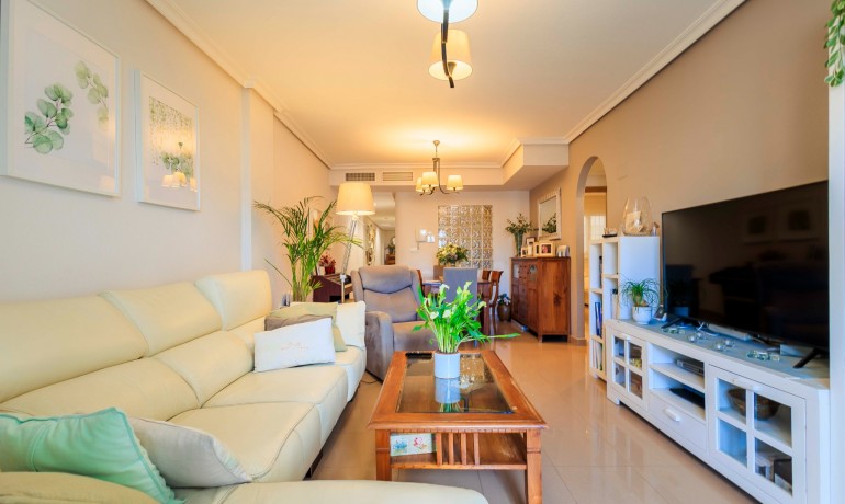 Apartment / flat - Sale - Torrevieja -
                Center