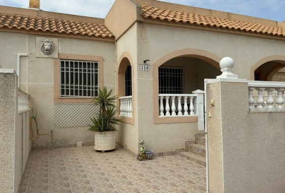 Apartment / Flat - Sale - Torrevieja - El Limonar