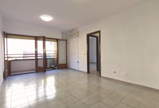 Apartment / Flat - Sale - Torrevieja - Estacion de autobuses