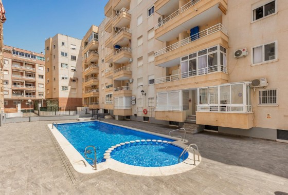 Apartment / Flat - Sale - Torrevieja* - Estacion de autobuses