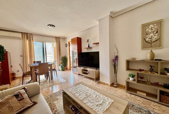 Apartment / Flat - Sale - Torrevieja* - Estacion de autobuses