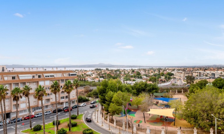 Apartment / Flat - Sale - Torrevieja* -
                Parque las naciones