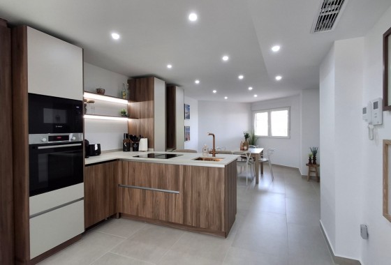 Apartment / Flat - Sale - Torrevieja - Playa Acequion