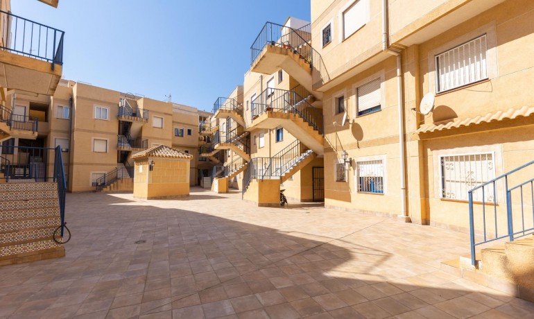 Apartment / Flat - Sale - Torrevieja* -
                Playa de los locos