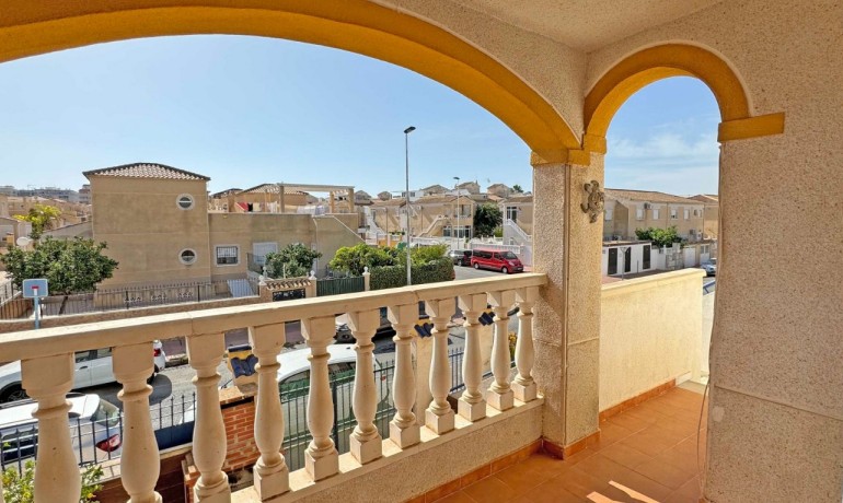 Apartment / Flat - Sale - Torrevieja* -
                Torrevieja