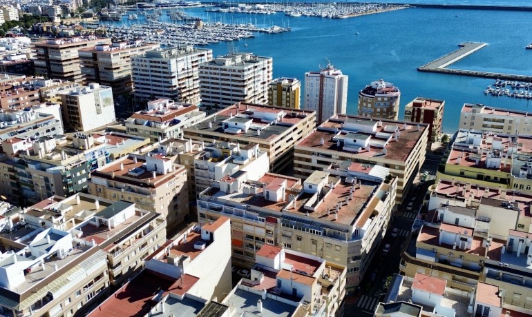 Apartment / Flat - Sale - Torrevieja* -
                Torrevieja*