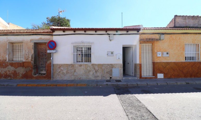 Appartement / Flat - Herverkoop - Benijofar -
                Benijofar - Village