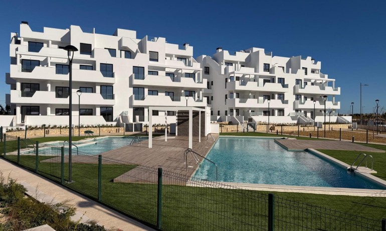 Appartement / Flat - Herverkoop - Los Alcázares* -
                Santa Rosalia Lake and Life Resort