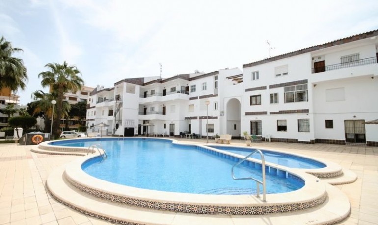 Appartement / Flat - Herverkoop - Orihuela Costa -
                Punta Prima