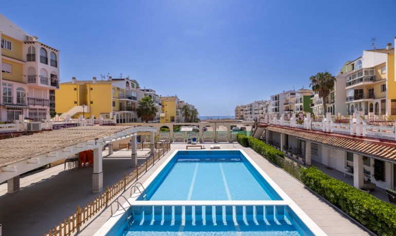 Appartement / Flat - Herverkoop - Torrevieja* -
                Mar azul