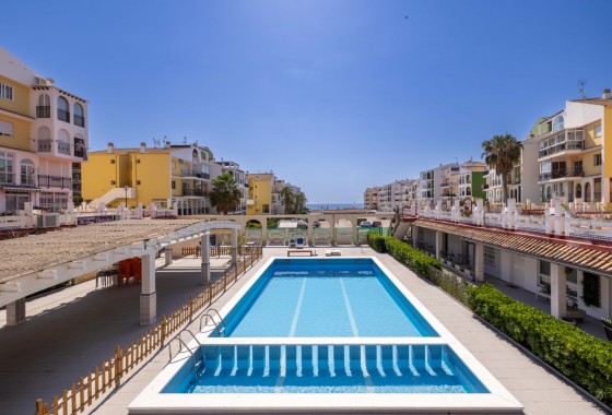 Appartement / Flat - Herverkoop - Torrevieja* - Mar azul