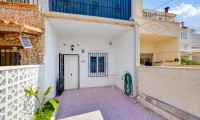 Appartement / Flat - Herverkoop -
            Torrevieja* - MR-79604
