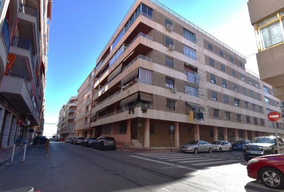 Appartement / flat - Herverkoop - Torrevieja - Playa Acequion