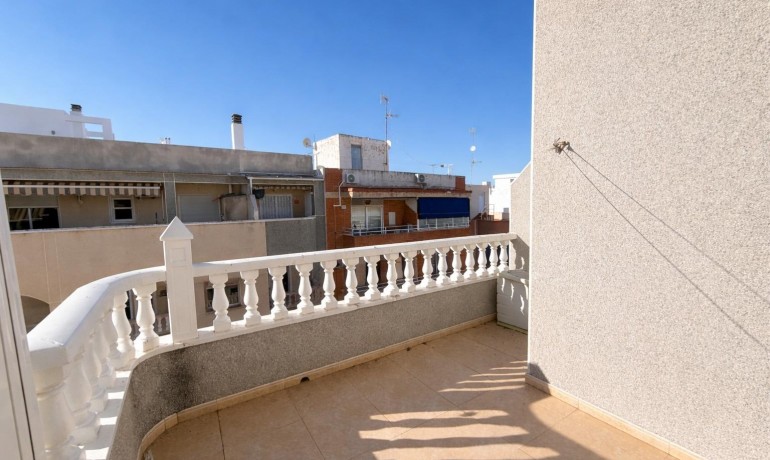 Appartement / Flat - Herverkoop - Torrevieja* -
                Playa del cura