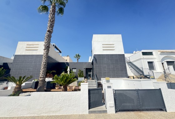 Appartement / Flat - Herverkoop - Villamartin - Villamartin