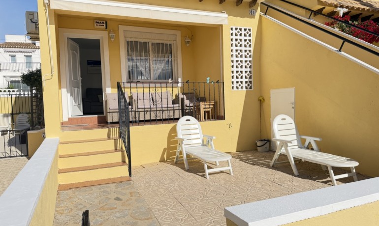 Appartement / Flat - Herverkoop - Villamartin -
                Villamartin
