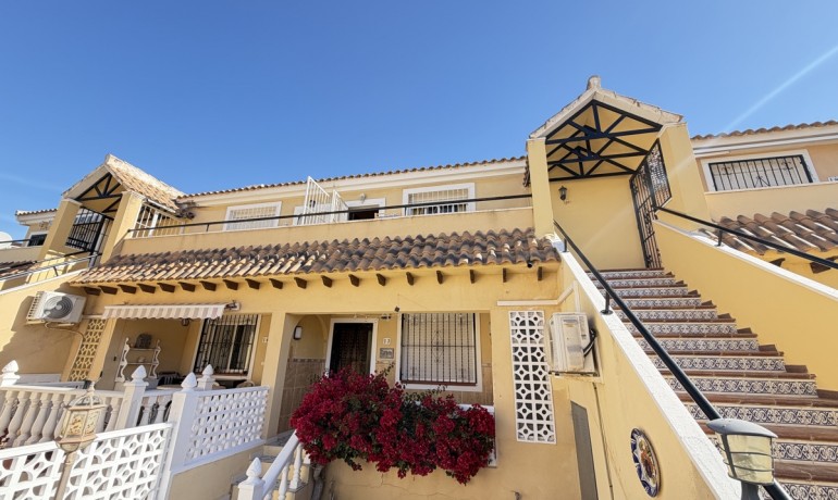 Appartement / Flat - Herverkoop - Villamartin -
                Villamartin