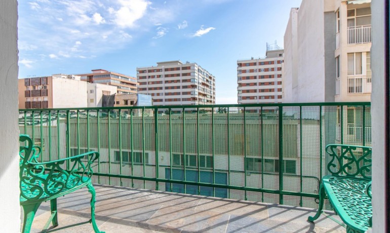 Appartement / Flat - Revente - Torrevieja* -
                Acequion
