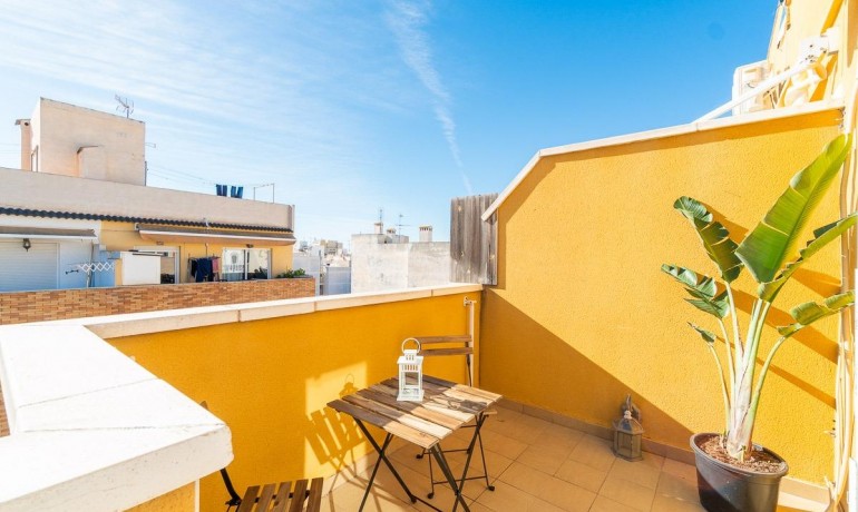 Appartement / Flat - Revente - Torrevieja* -
                Centro