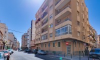 Appartement / Flat - Revente -
            Torrevieja* - MR-74461