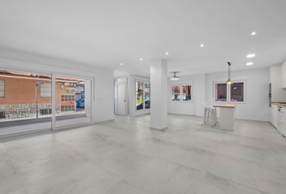 Appartement / Flat - Revente - Torrevieja - Playa del Acequión