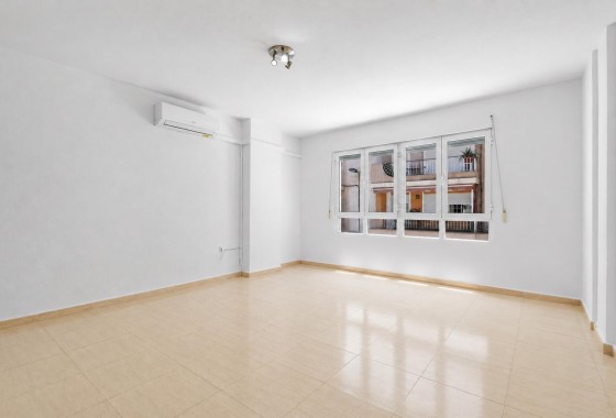Appartement / Flat - Revente - Torrevieja* - Puerto Deportivo