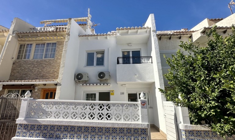 Casa - Venta - Orihuela Costa -
                Los Balcones