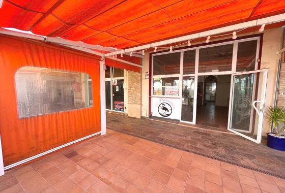 Comercial - Venta - Algorfa - La Finca Golf