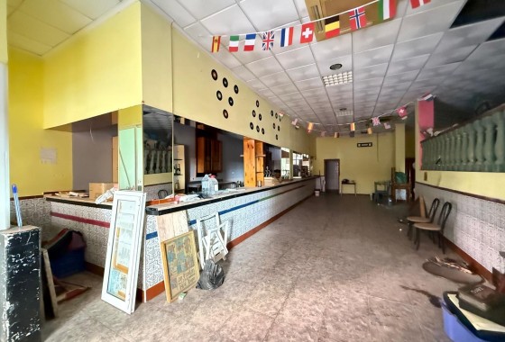 Comercial - Venta - Torrevieja - Playa del cura