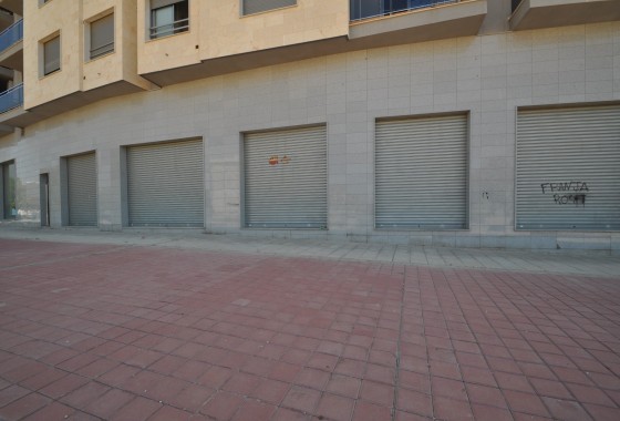 Commercial - Sale - Alicante* - Elda*